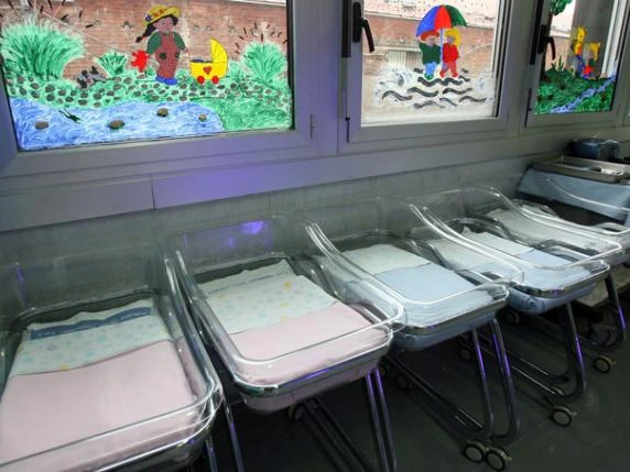 Welfare, così la Germania fa pagare il prezzo dell’inverno demografico (e la cura degli anziani) a chi non ha figli