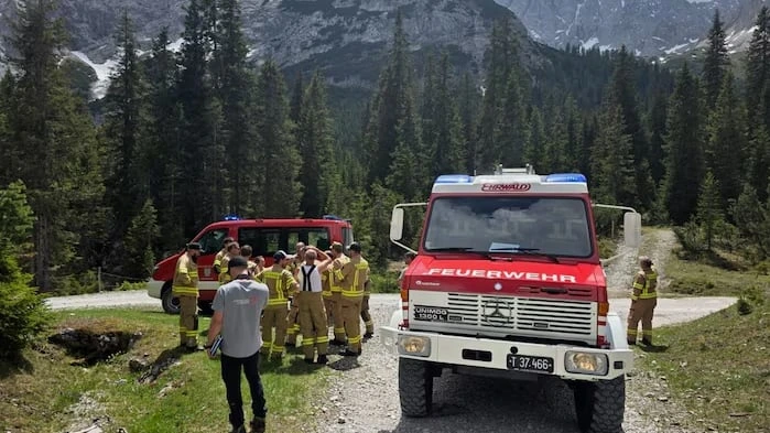Tirol: Segelflieger stirbt bei Absturz in den Alpen