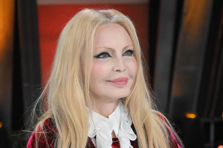 Patty Pravo: "Porto il mio album nei musei, siamo tutti Opere d'arte"