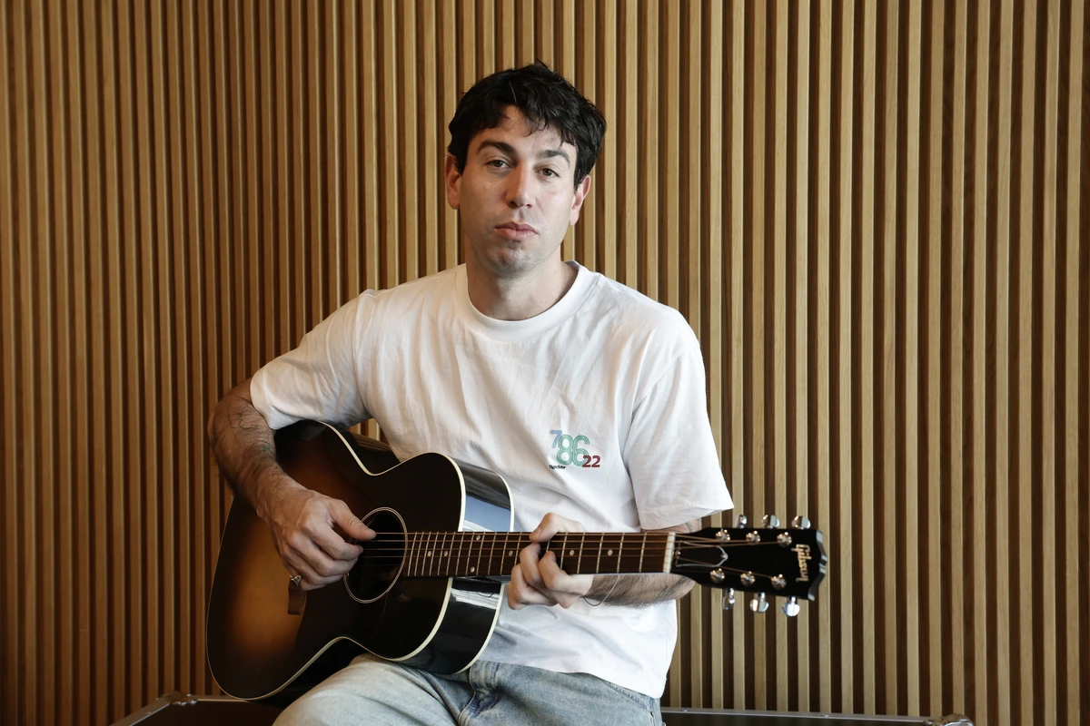 Conociendo Rusia, el rockero de los jóvenes argentinos: "Muchos artistas están saliendo del urbano de tanto que se exprimió"