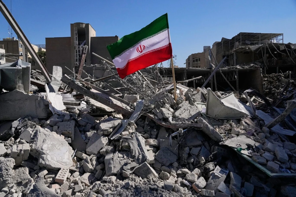 EEUU evacúa sus embajadas en Kuwait e Irak tras el ataque iraní con drones en Riad