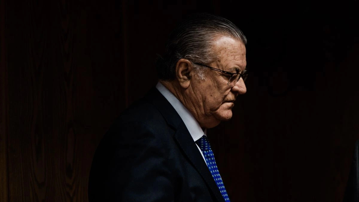 La Policía se incautó de 107.000 euros y 75.000 dólares en el registro de la casa del presidente de Plus Ultra