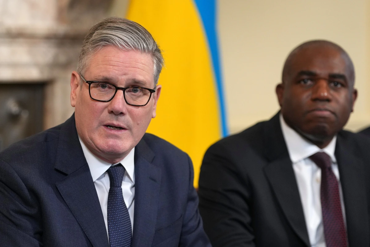 Starmer’s opponents are paving way for Labour’s destruction, Lammy warns