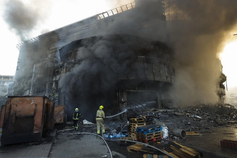 Missile attack in Kyiv hit the complex where Albanian ambassador lives