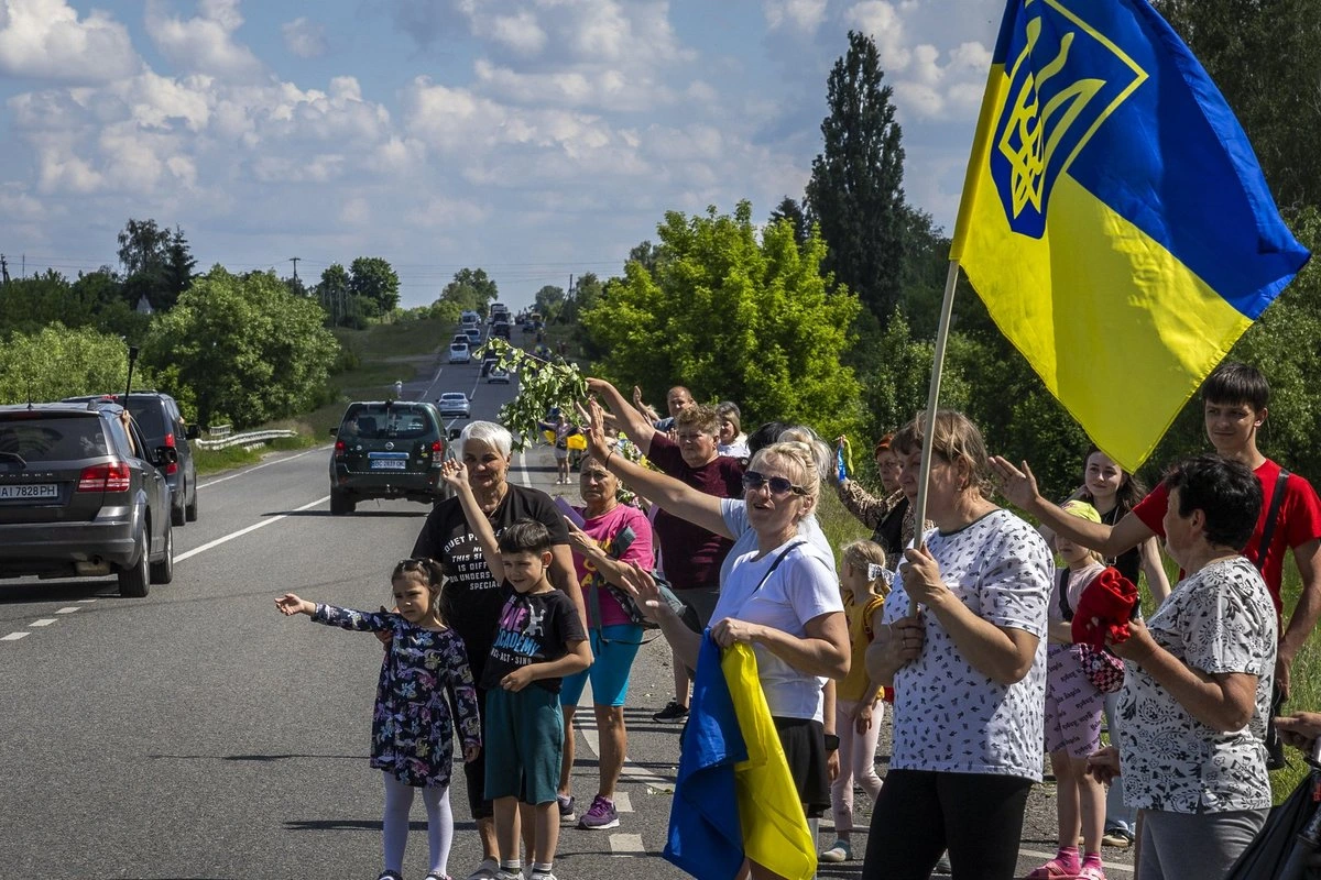 ВОЕННЫЙ ДНЕВНИК (1563-й день) | Россия и Украина обменялись военнопленными — 185 на 185 человек