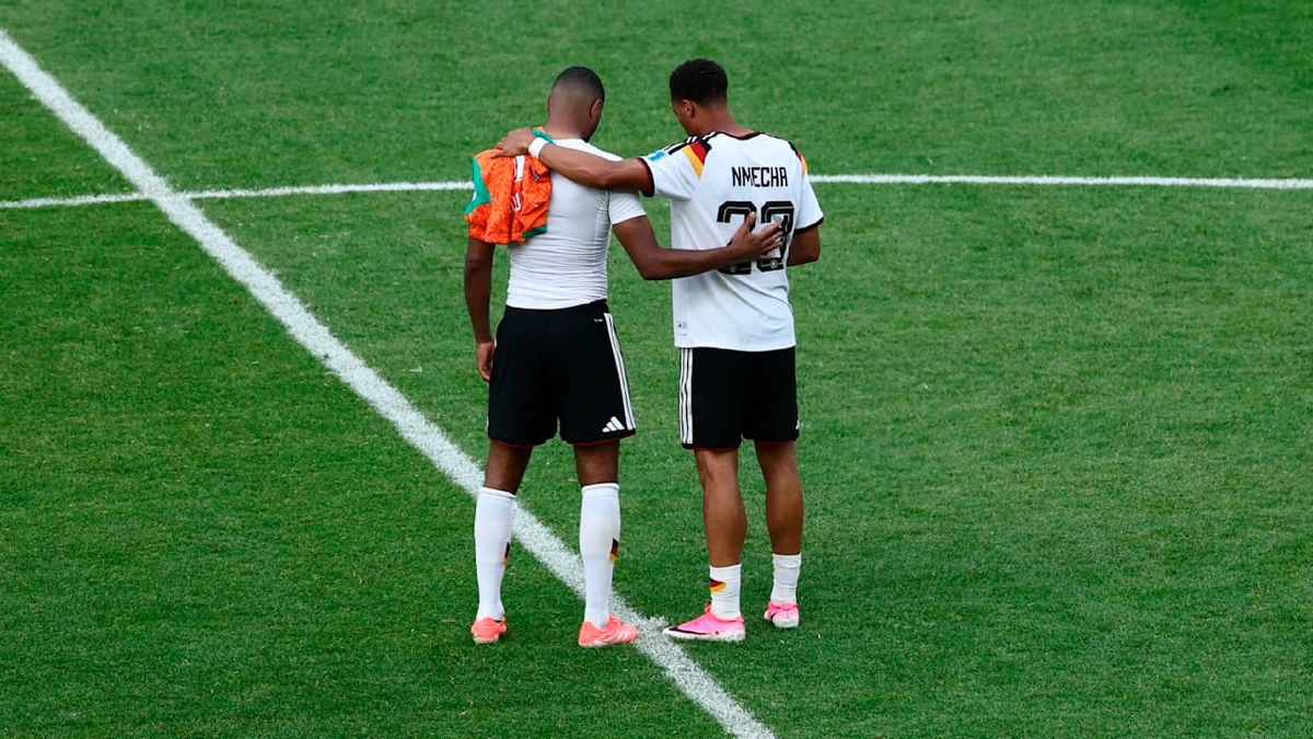 WM 2026: DFB-Stars beten nach Sieg gegen Elfenbeinküste auf dem Rasen