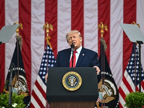Trump e i nuovi dazi per i «lavori forzati»: la nuova incredibile accusa degli Usa all’Europa (e a 60 altri Paesi)