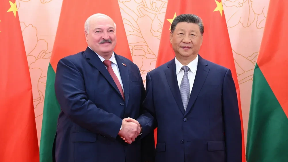 Chinas Staatschef Xi empfängt belarussischen Machthaber Lukaschenko
