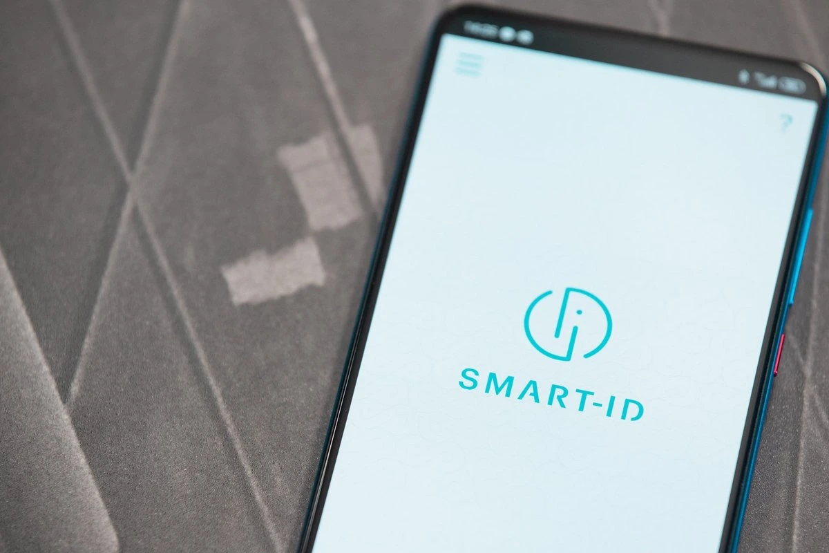 Первый из эстонских банков полностью перешел на Smart-ID+, LHV последует примеру уже на следующей неделе