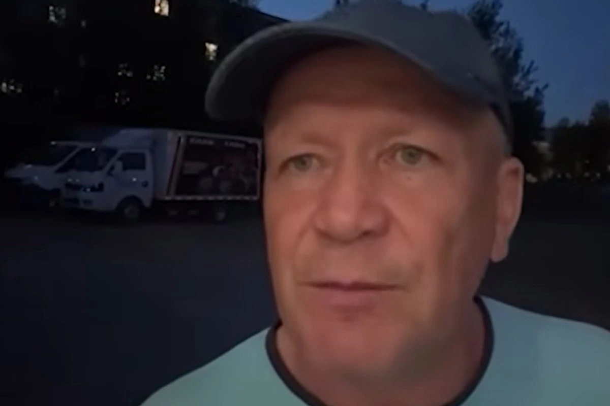 ВИДЕО | „Российский флаг сейчас — террористический, в спорте ему делать нечего“: экс-комментатор „Матч ТВ“ о допуске россиян