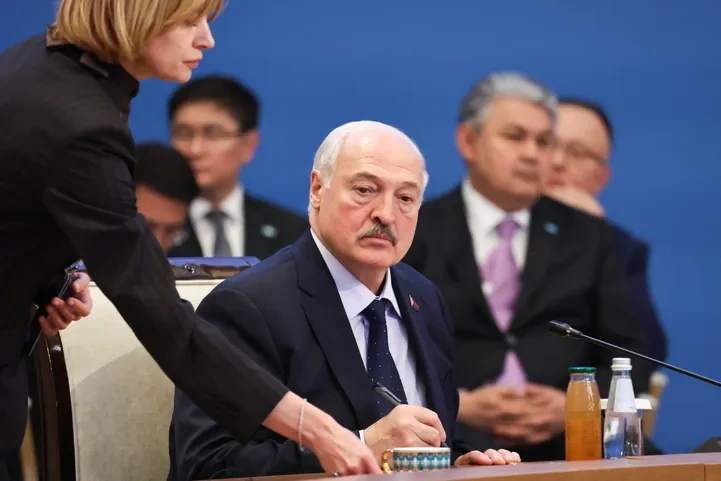 Зеленский поставил Лукашенко ультиматум