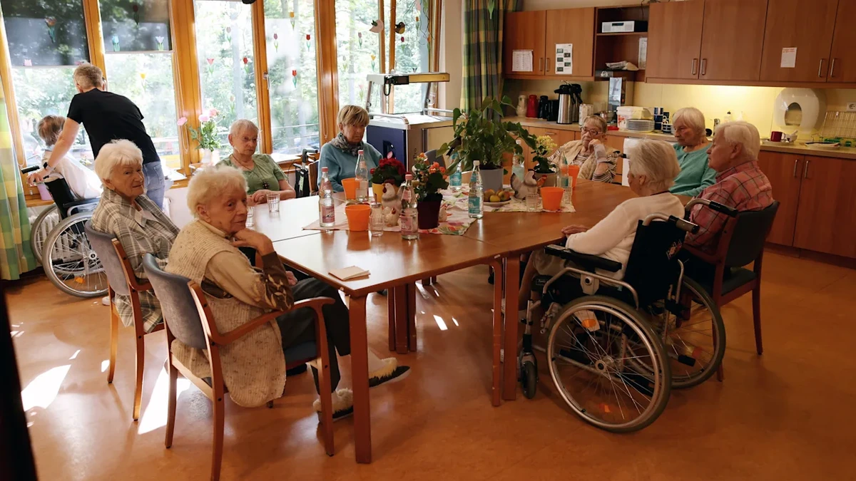 Patientenschützer schlagen Pflege-Alarm: Kaum Klimaanlagen! Alten droht der Hitze-Tod