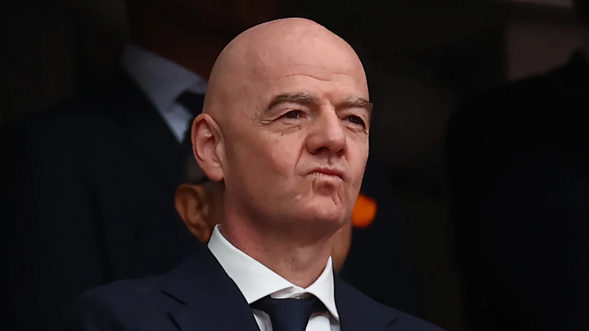WM 2026 – Nach Infantino-Beleidigung: Fifa sperrt WM-Kommentator aus!