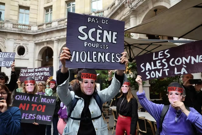 Affaire Patrick Bruel : une représentation de la pièce de théâtre « Deuxième partie » annulée après une action du collectif féministe #NousToutes