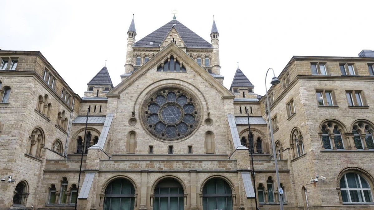 Staatsschutz ermittelt: Afghane (26) soll Kölner Synagoge ausspioniert haben