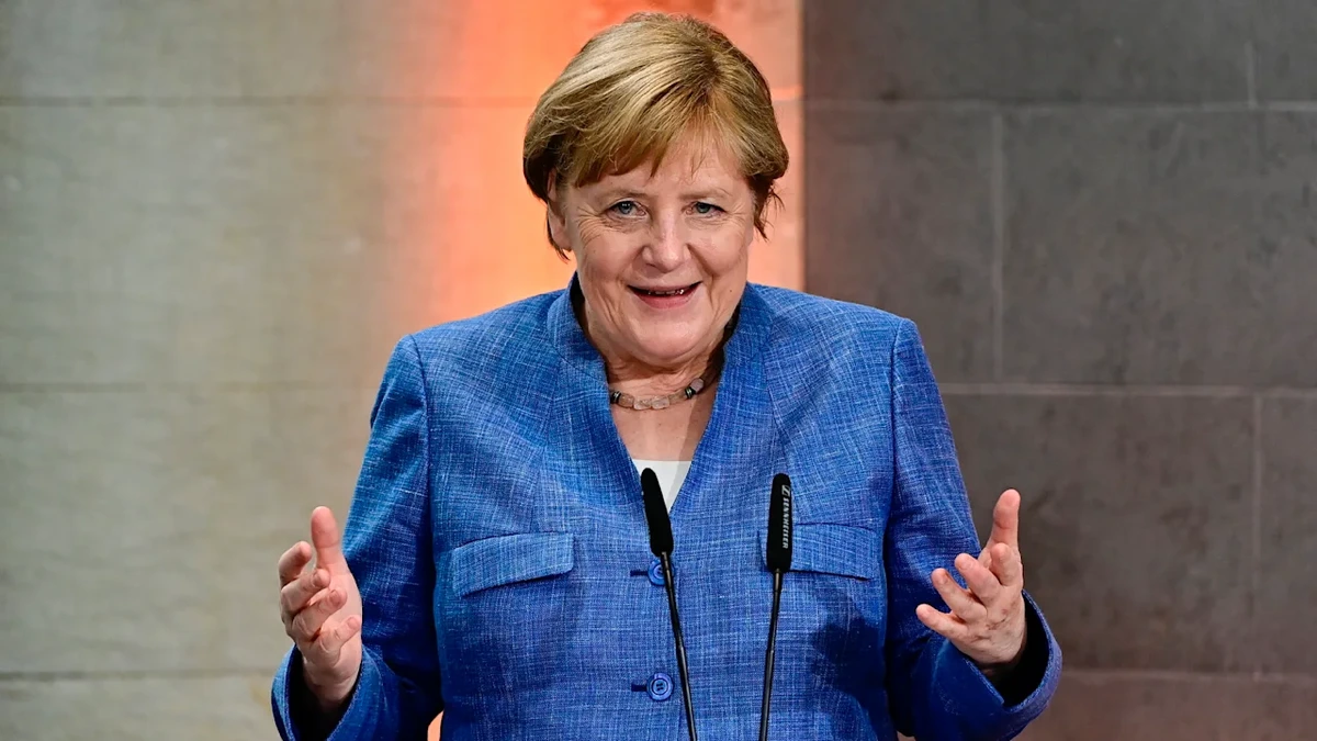 Merkel bekommt ein Porträt ohne ihre Raute: Künstler Queyras zeigt in BILD seine Skizzen