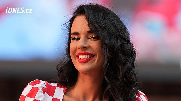 Proslavila se na MS v Kataru, teď se slavná fotbalová fanynka chystá do Ameriky