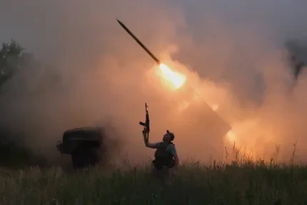 В Крыму заявили об атаке дронов, взрывах и поврежденных мостах
