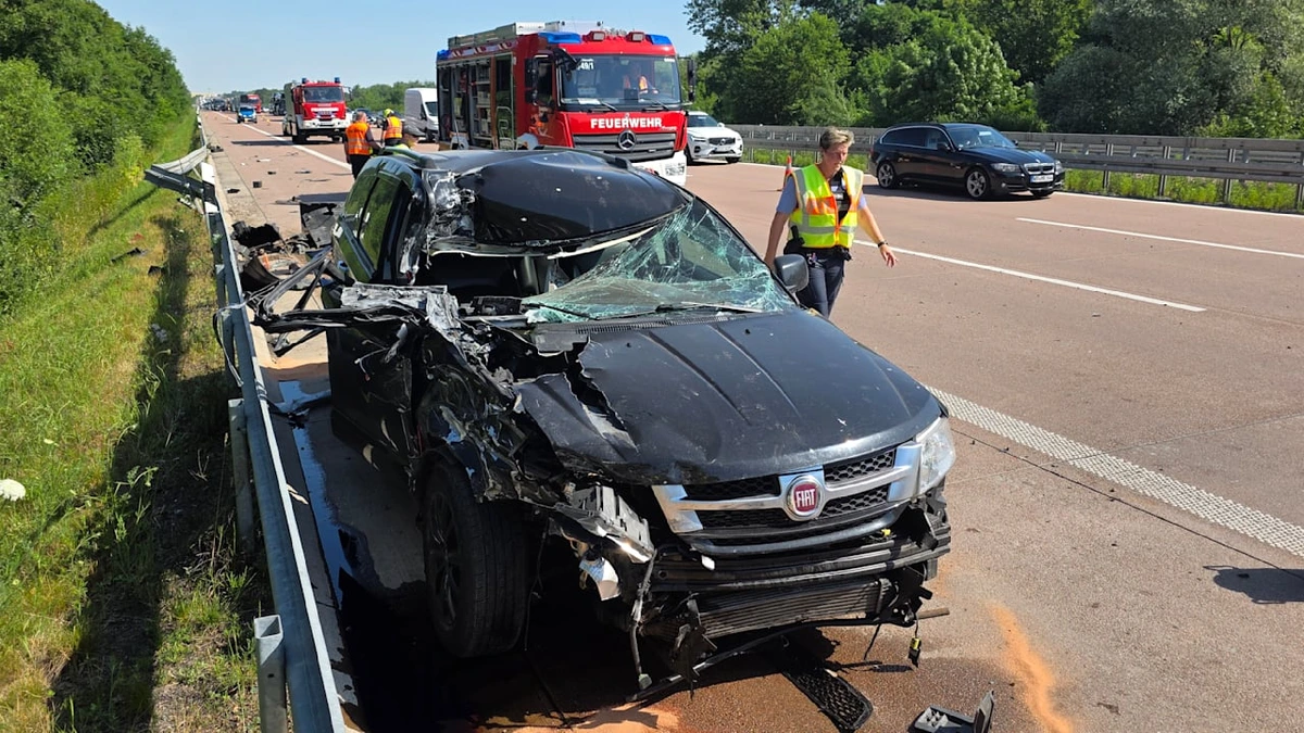 Unfall bei Leipzig: Insasse überlebte, weil er Nickerchen machte