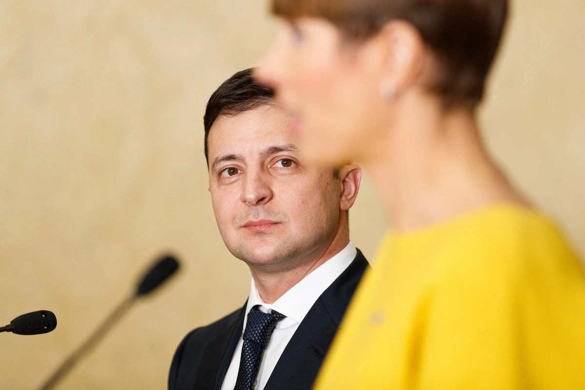 ЗЕЛЕНСКИЙ В ТАЛЛИННЕ | Семь лет назад Кальюлайд подарила президенту Украины велосипед. Это был намек