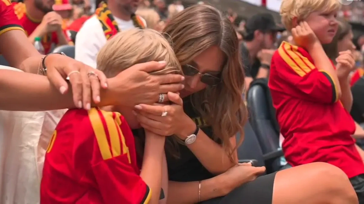 WM 2026: Kein Sieg für Belgien: Sohn von Weltstar weint in den Armen von Mama