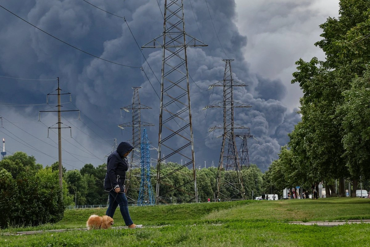 ВОЕННЫЙ ДНЕВНИК (1576-й день) | Bloomberg: Россия увеличит расходы на войну в 2026 году еще на 4-5 триллионов рублей