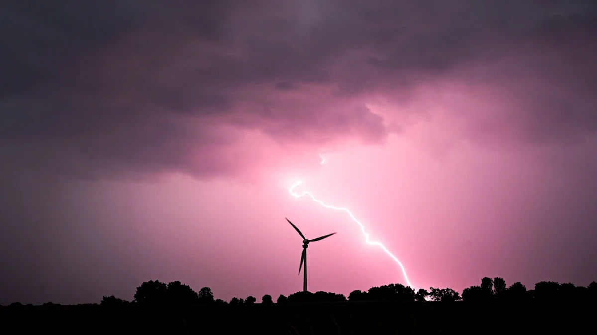 Unwetterfront rollt über Deutschland: Hitzewelle endet mit einem Knall