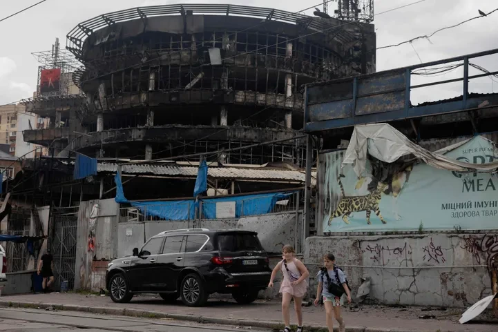Зеленский: в ходе войны с 2022 года погибли более 700 детей