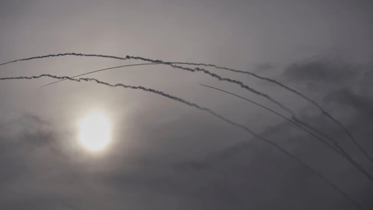 Iran greift Israel mit Raketen an – harte Reaktion angekündigt