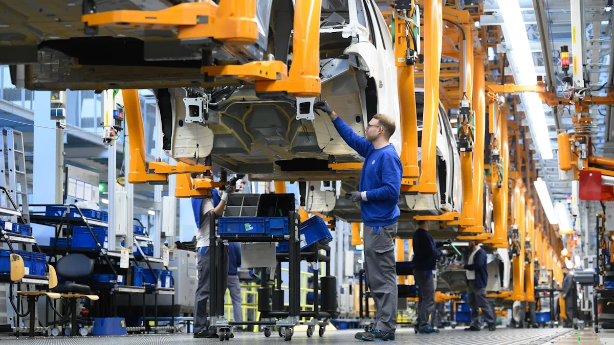 Stellenabbau bei VW: „Das ist der Ruhrpott-Moment fürs Land“ – Politik gegen Sparpläne