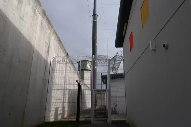 Des détenus du quartier de haute sécurité de la prison de Condé-sur-Sarthe portent plainte pour violences et harcèlement