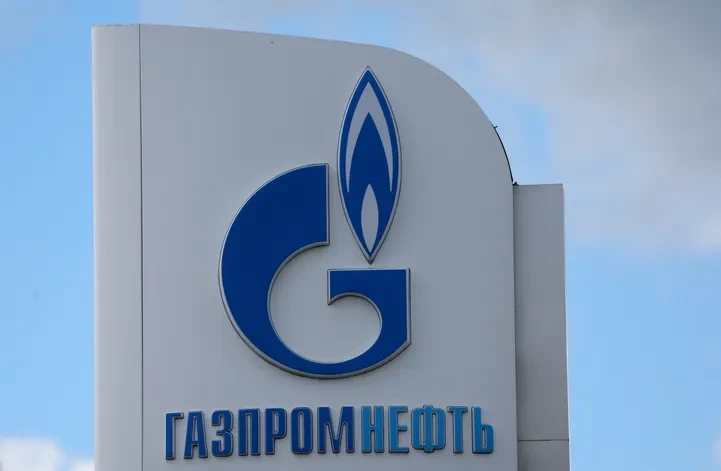 Атака на РФ: в Белгороде горит филиал «Газпрома», на Москву летели сотни дронов