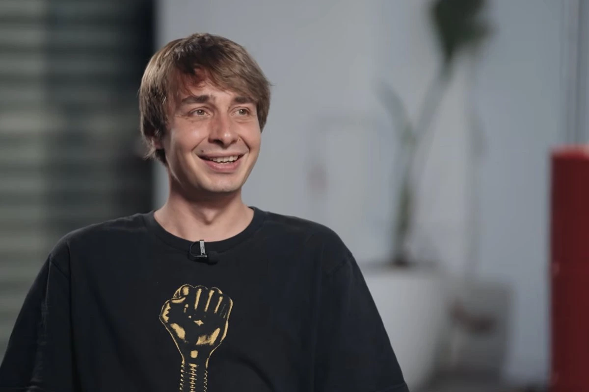 "Для меня любая прошлая жизнь – в прошлом": украинец Сергей Детков рассказал Дудю о своей карьере в России