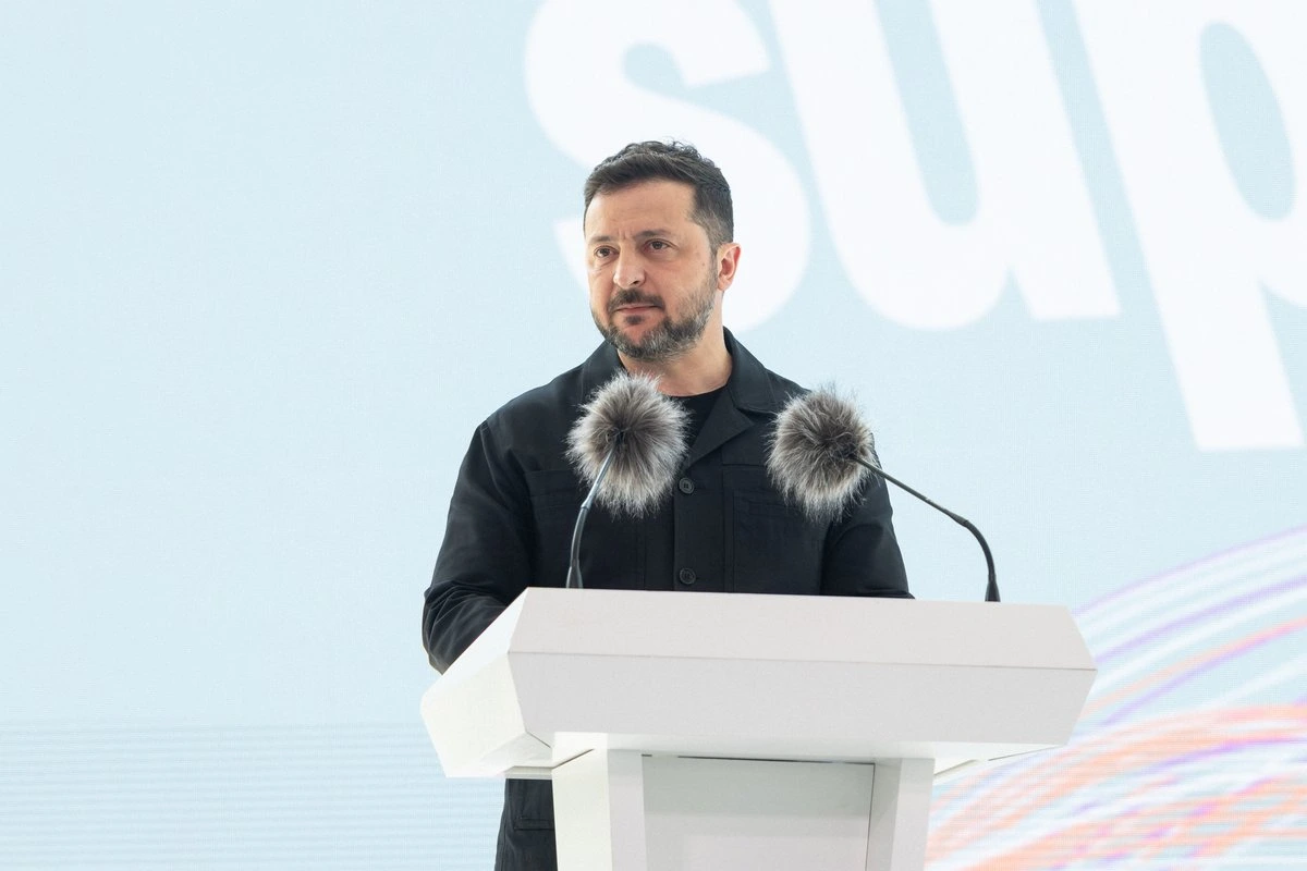 Зеленский призвал к завершению войны после ударов по Подмосковью и танкерам РФ