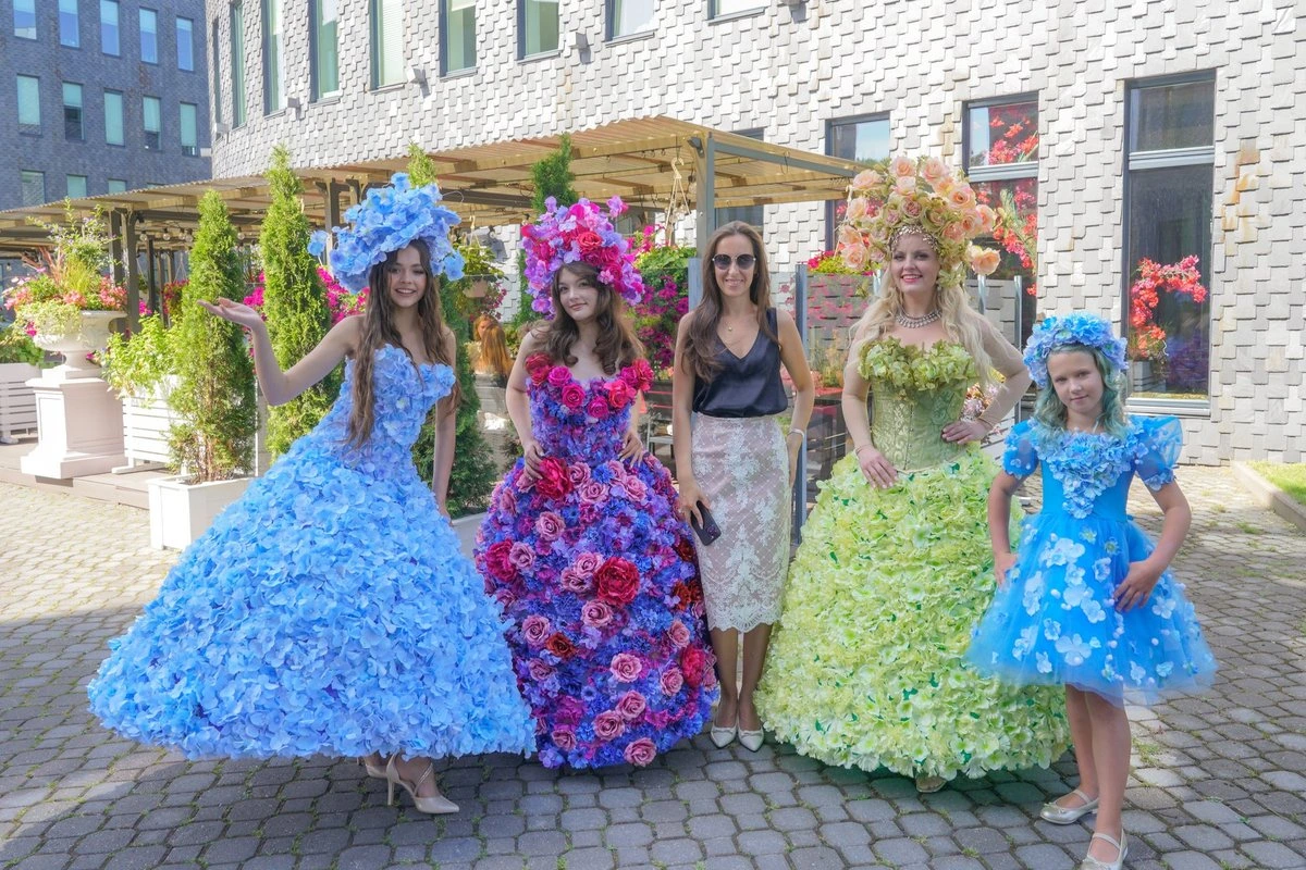 ФОТО | Самое красивое событие лета! Когда цветы становятся искусством —  Tallinna Lilleball возвращается!