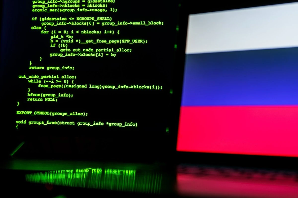 Российские хакеры взламывали частные камеры, чтобы следить за военной помощью Украине