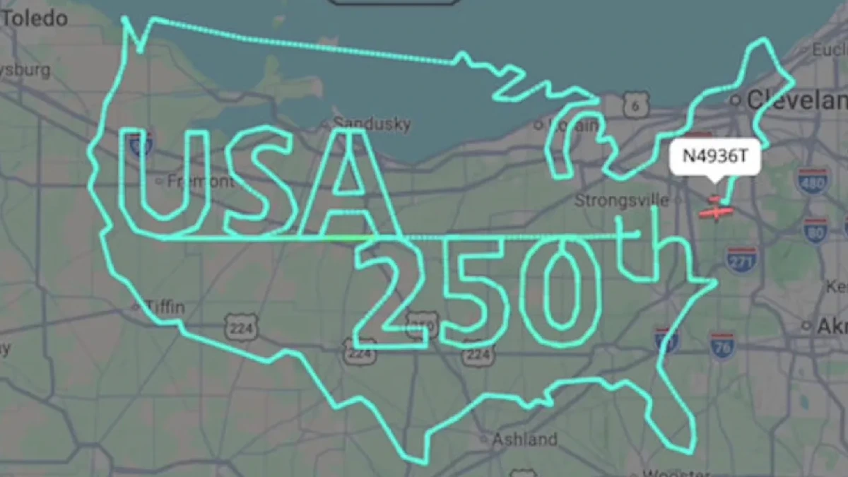 „USA 250“ im Himmel: Dieser Pilot flog spektakulären Geburtstagsgruß