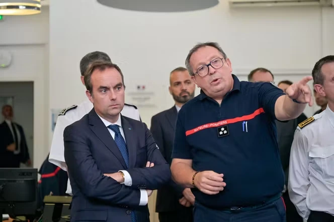 A Marseille, Sébastien Lecornu alerte sur des feux de forêts « assez violents » et « prématurés »