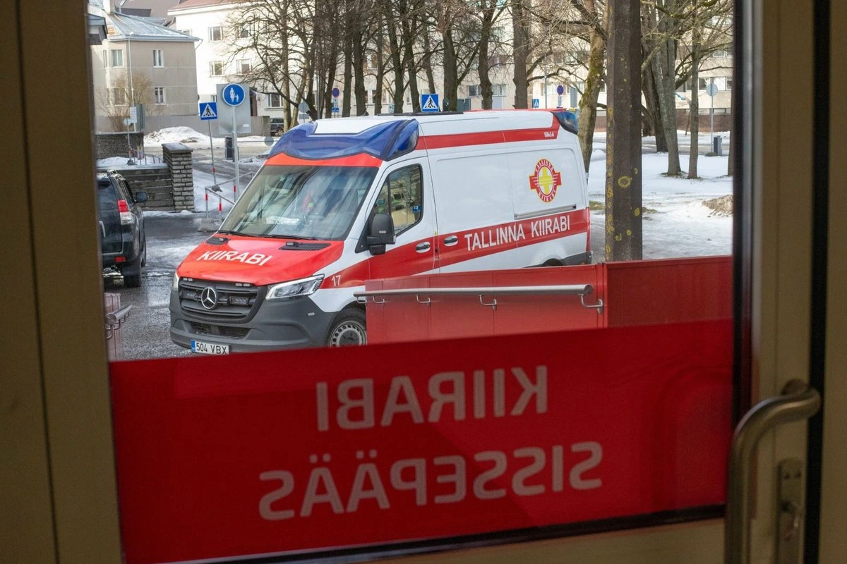 Под колеса попали два пешехода. Что еще произошло на дорогах за сутки