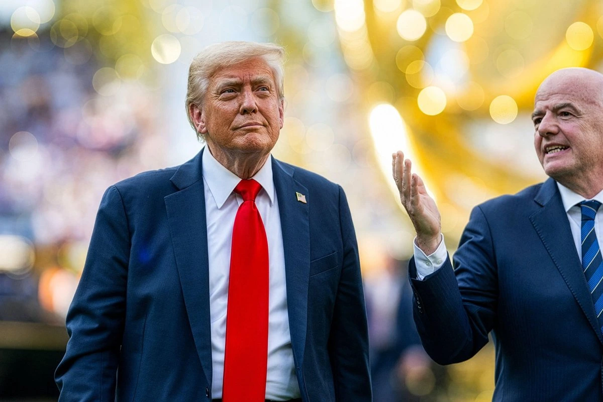 Повторится ли прошлогодний скандал? Трамп вручит победителю чемпионата мира главный трофей