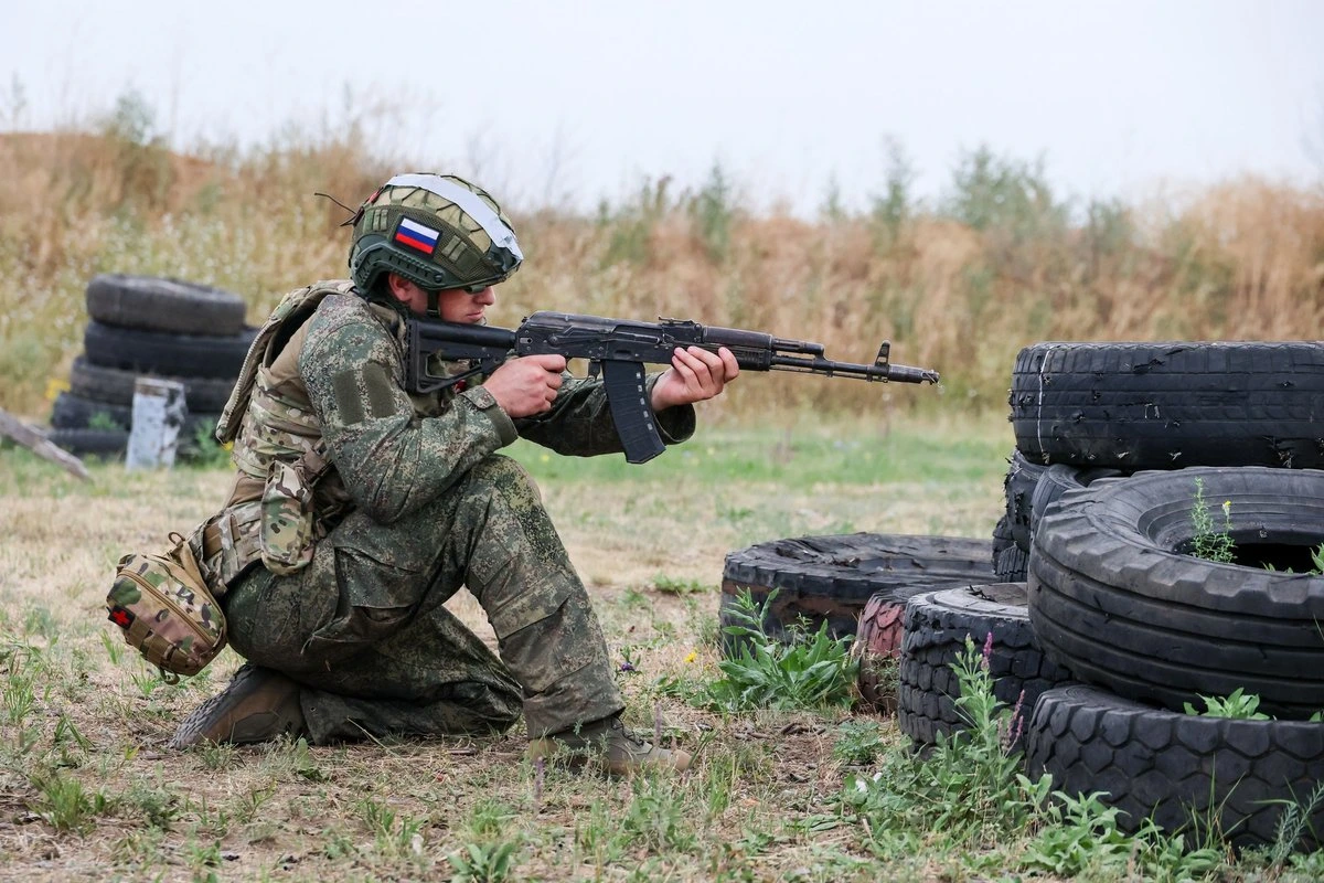Британец без военного опыта отправился воевать за Россию — и погиб при ударе украинского дрона