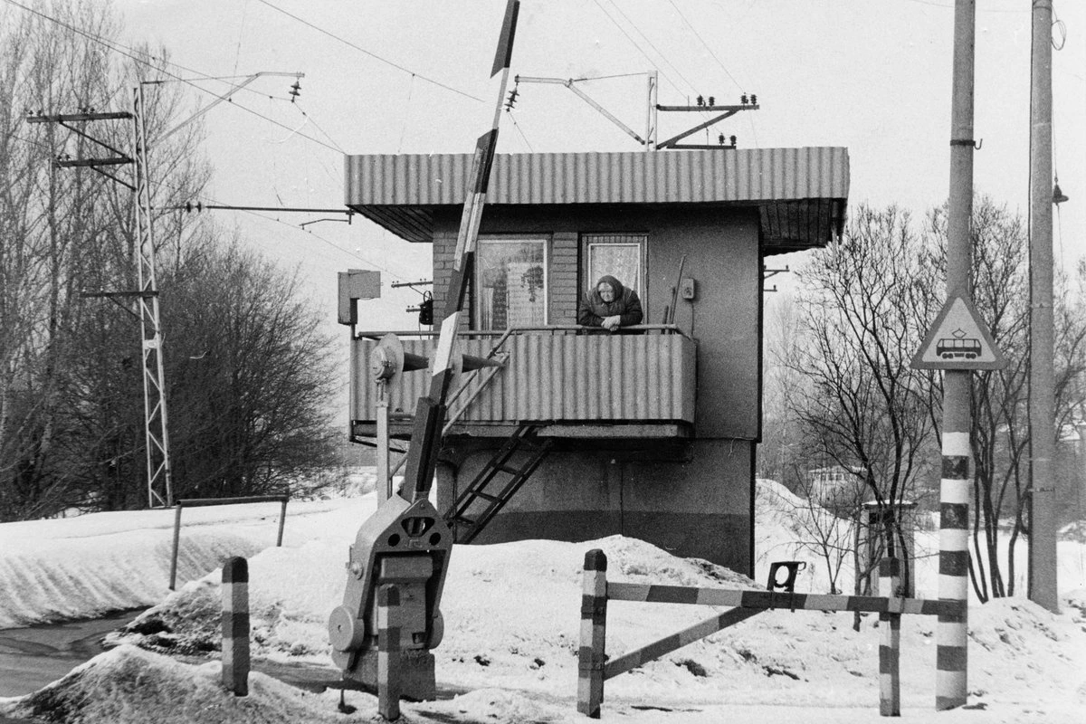 АРХИВНЫЕ КАДРЫ | Узнаете эти места из 90-х? 35 лет назад Таллинн был серым, бедным и грязным