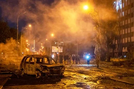 Армия РФ атаковала Киев баллистикой: не менее 9 погибших