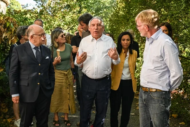 François Bayrou défend une primaire nébuleuse du « grand fleuve central » pour la présidentielle