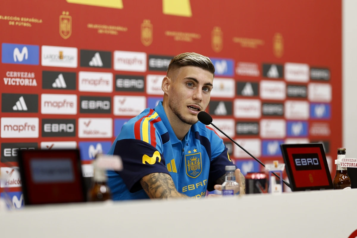 Roberto Fernández, el delantero itinerante que ha estallado en el Espanyol hasta llegar a la selección