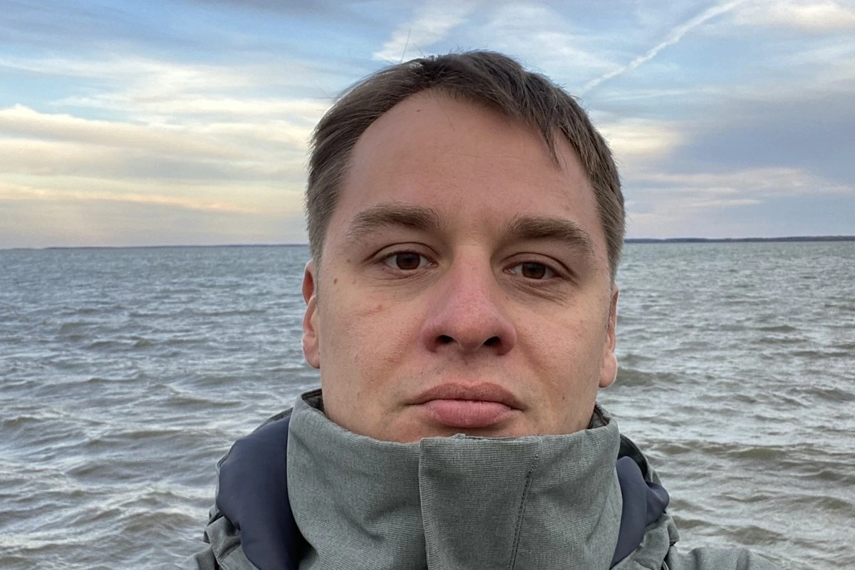 „Платить налоги в России — это дурно пахнет“: как российский айтишник строит бизнес в Латвии