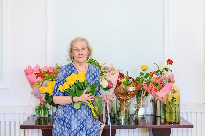ФОТО: в театре "Эстония" отметили 85-летие актрисы и певицы Хельги Салло