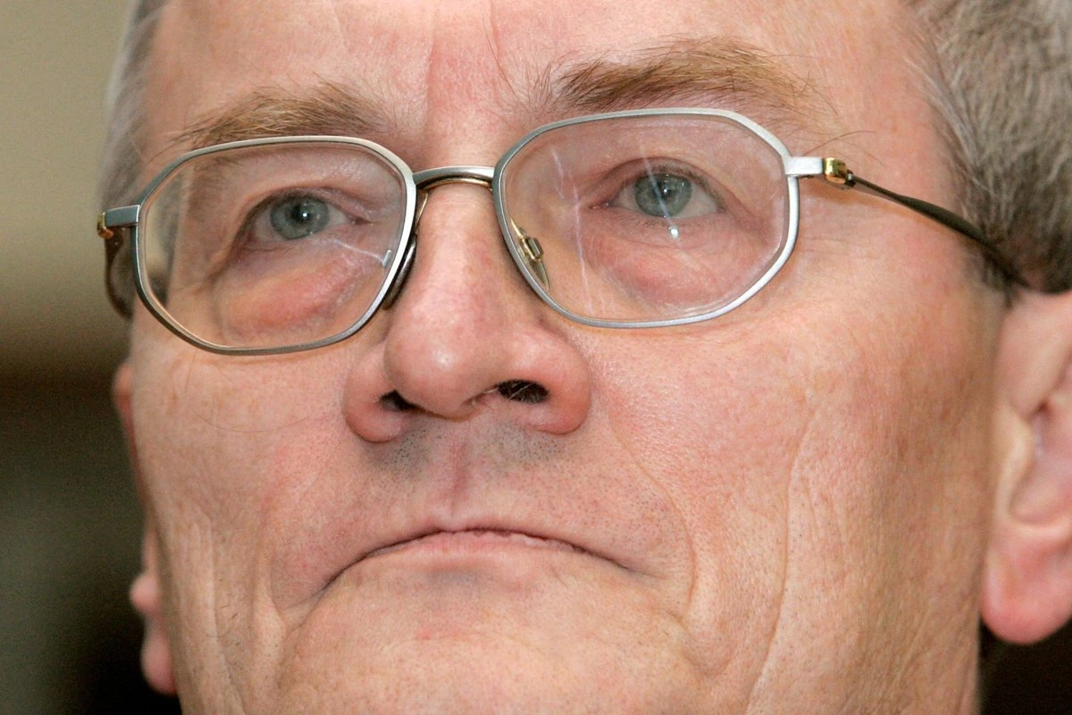 В Германии задержали бывшего главу федеральной разведки Августа Ханнинга. Его подозревают в продаже секретной информации иностранным спецслужбам