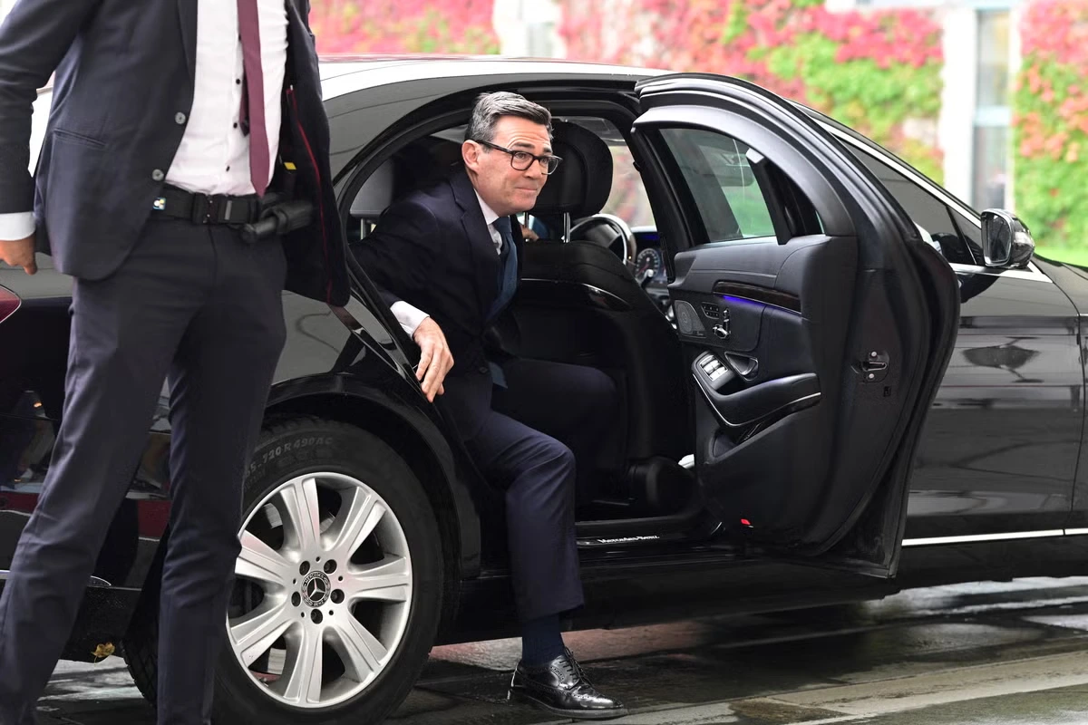 Burnham needs to avoid scaring Chinese car-makers off
