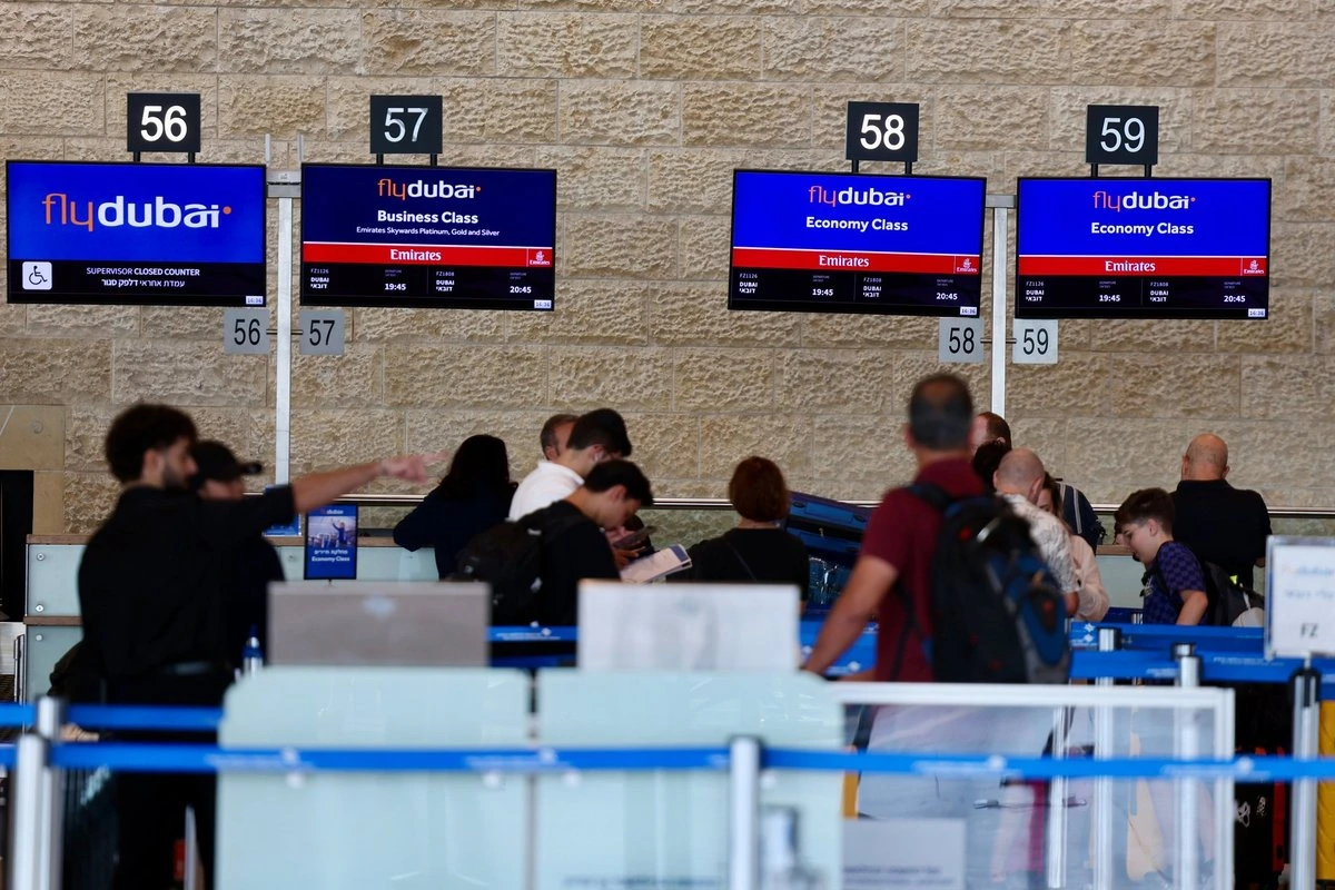 После попытки захвата самолета Flydubai приостановила рейсы в Израиль